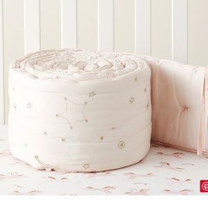 Potterybarn kids Mila Bumper